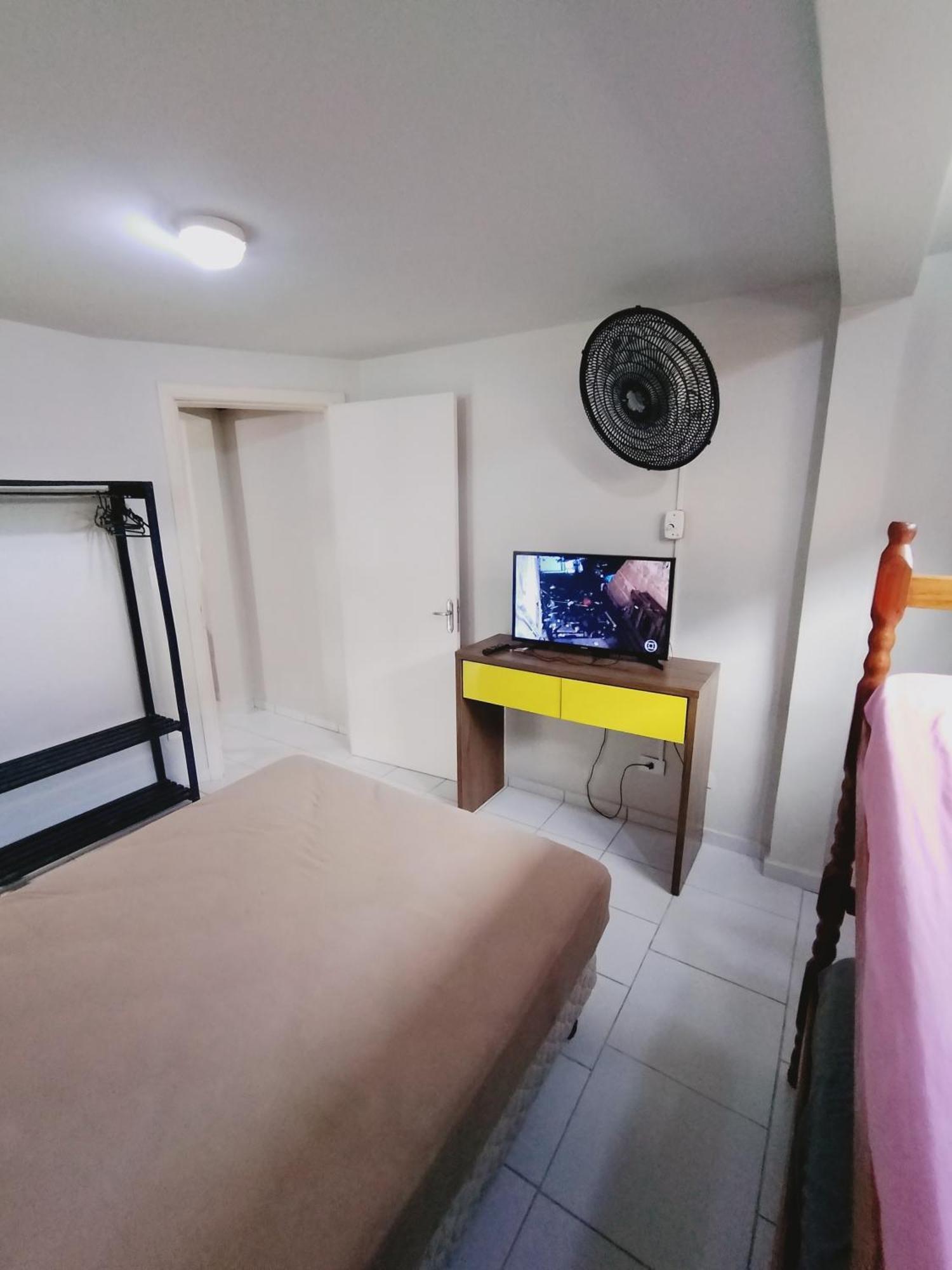 Residencial Maestrelli Apartment Гуаратуба Екстериор снимка