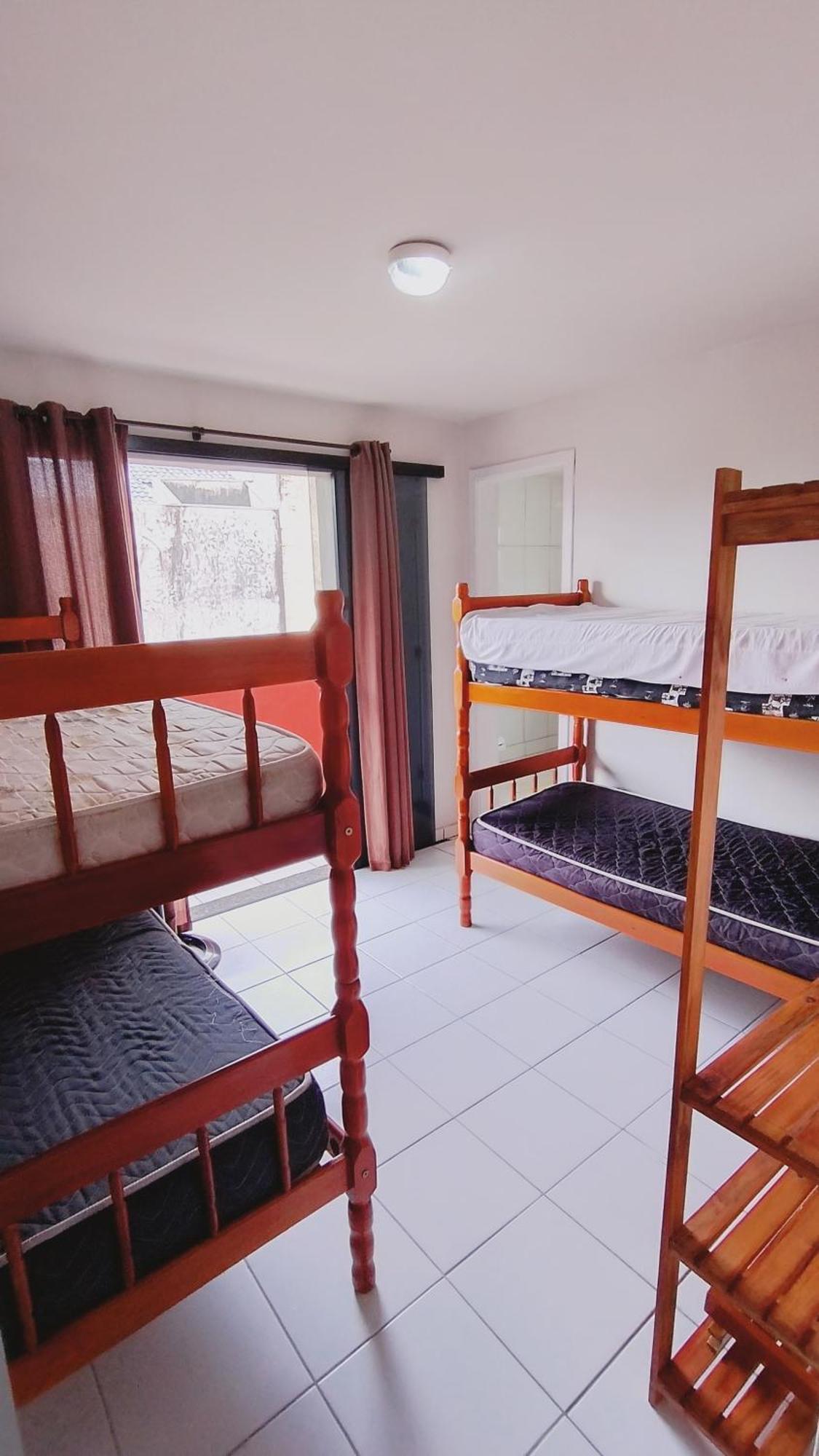 Residencial Maestrelli Apartment Гуаратуба Екстериор снимка